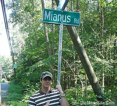 FunnyStreetSigns%20%2850%29.jpg